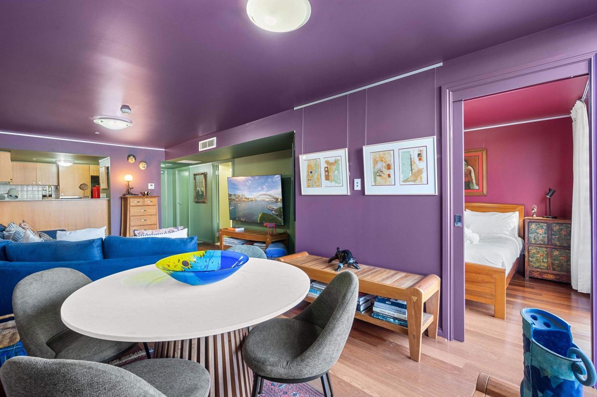 Artsy Boho Den In Iconic Fingerwharf Woolloomoolo Apartment Sydney