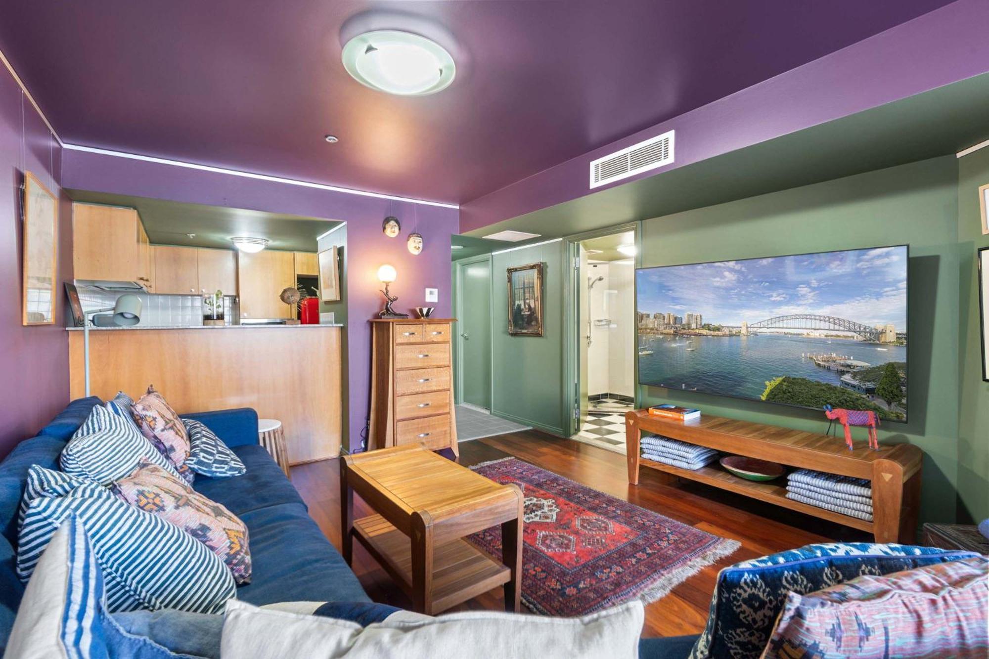 Artsy Boho Den In Iconic Fingerwharf Woolloomoolo * Sydney