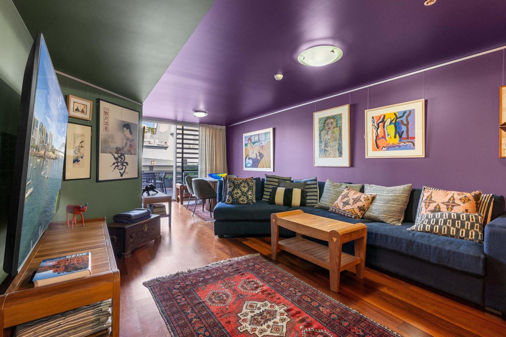 Apartment Artsy Boho Den In Iconic Fingerwharf Woolloomoolo
